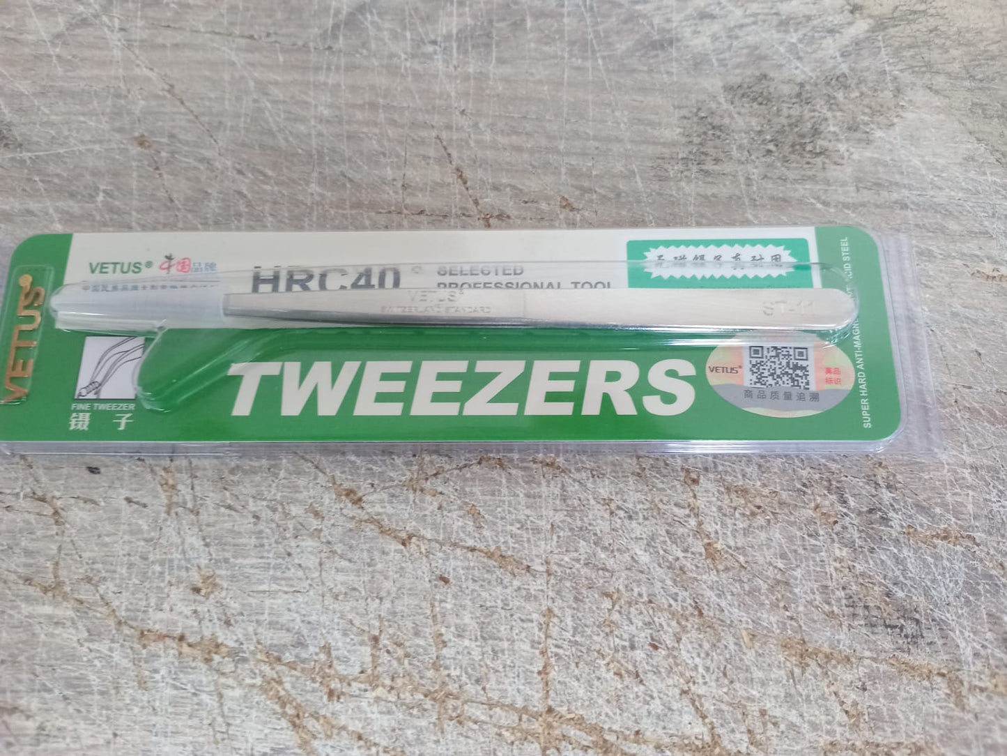 Pinza Vetus Recta Plateada St-11