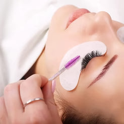 Cepillos Desechables para Pestañas y Cejas por 20 paquetes de 50 Unidades
